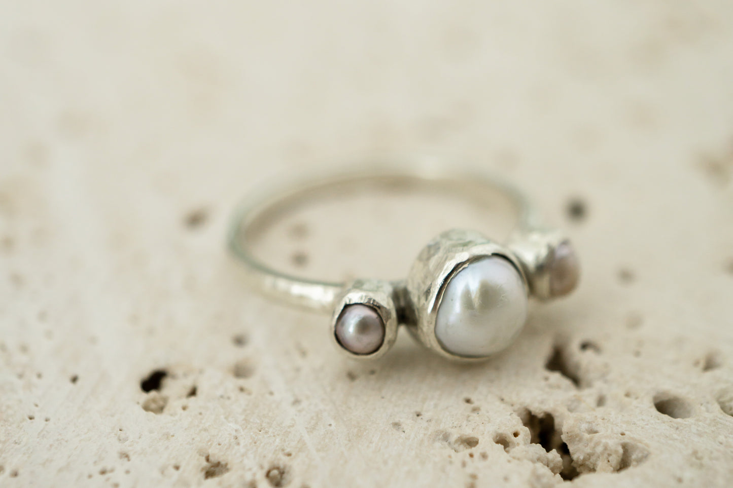 Pearl ring - 925 silver, size 8