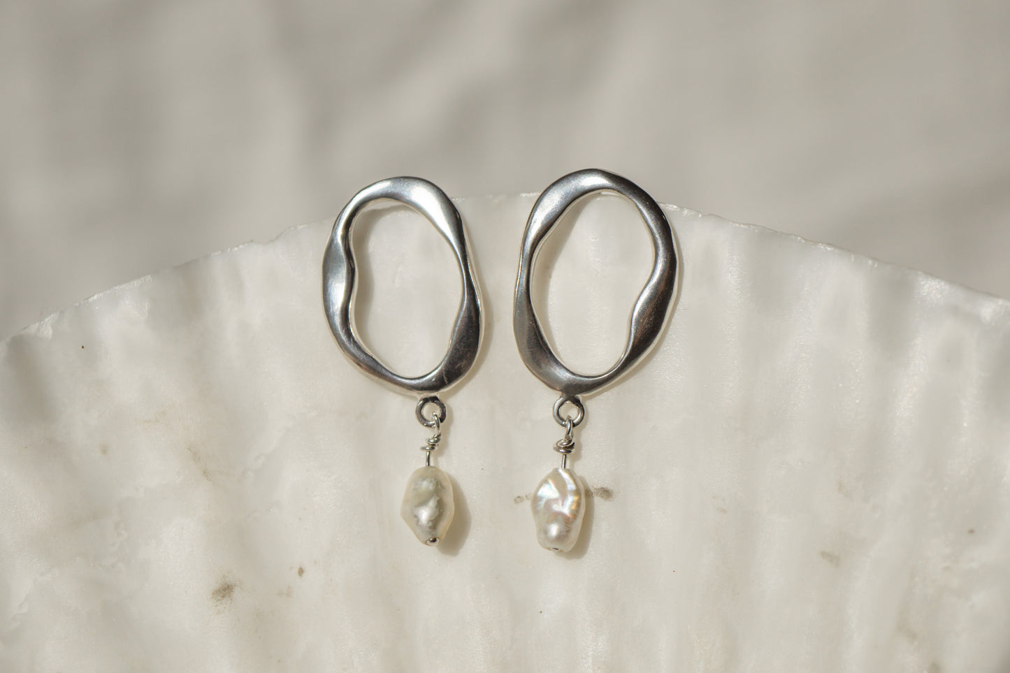 Pearl earrings - 925 silver