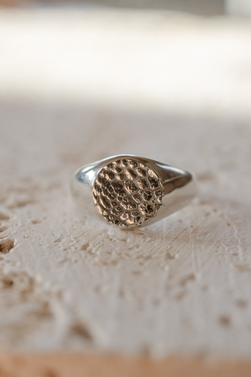 Pet print signet ring