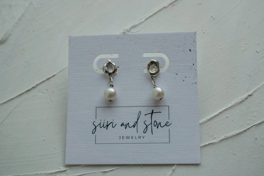 Pearl earrings - 925 silver