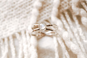 Crossroads ring