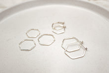 Load image into Gallery viewer, Honeycomb earrings - 925 silver